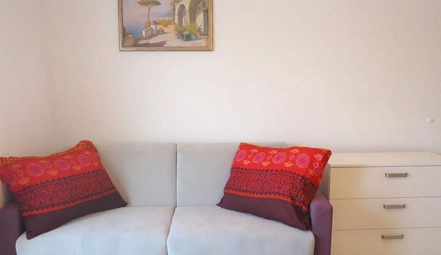 One bedroom apartment near beach Vidalići, Pag (A-18936-d)