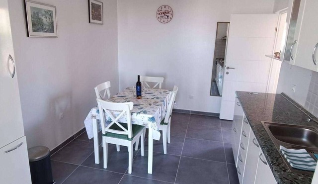One bedroom apartment with terrace Gajac, Pag (A-22921-a)