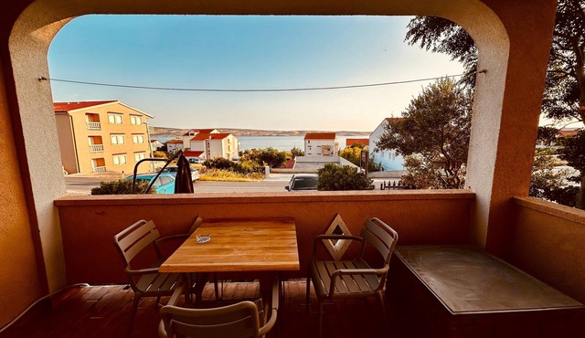 One bedroom apartment with terrace and sea view Vidalići, Pag (A-24330-b)