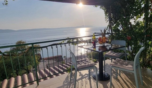 One bedroom apartment with balcony and sea view Živogošće - Porat, Makarska (A-16289-a)