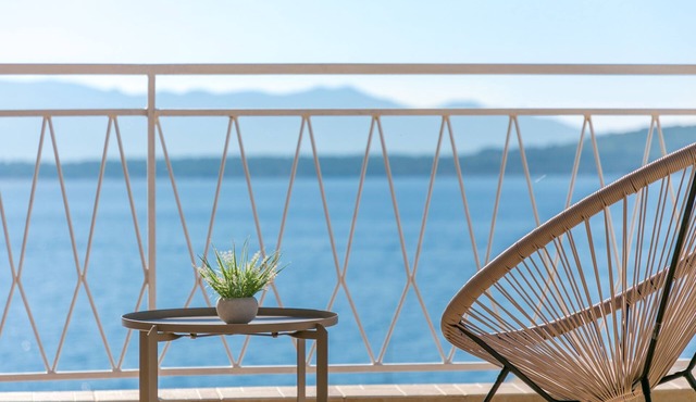 One bedroom apartment with terrace and sea view Živogošće - Blato, Makarska (A-22253-g)