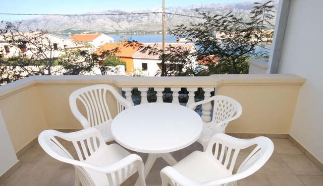 One bedroom apartment with terrace and sea view Vinjerac, Zadar (A-3248-a)