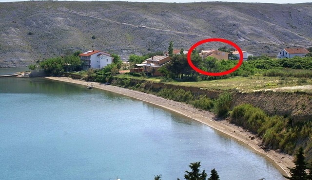 One bedroom apartment near beach Vlašići, Pag (A-6523-c)