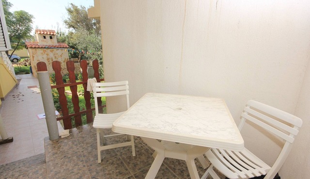 One bedroom apartment near beach Dinjiška, Pag (A-9386-b)