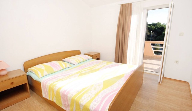 One bedroom apartment with terrace Privlaka, Zadar (A-5849-a)