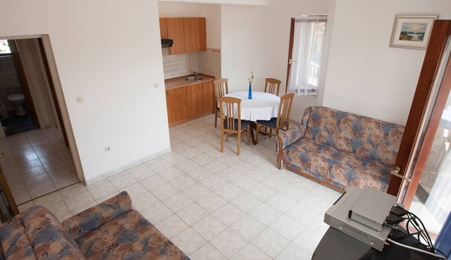 One bedroom apartment with balcony Privlaka, Zadar (A-11461-d)