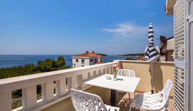 One bedroom apartment with balcony and sea view Rogoznica (A-10339-c)