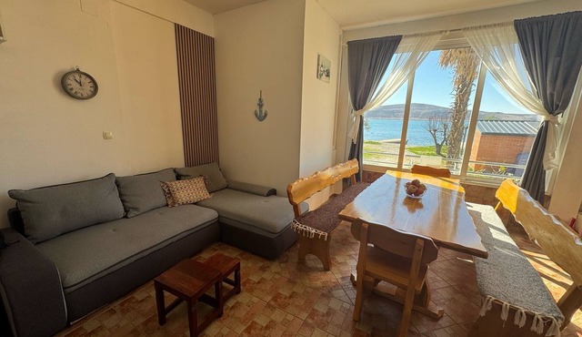 One bedroom apartment near beach Seline, Paklenica (A-6528-b)
