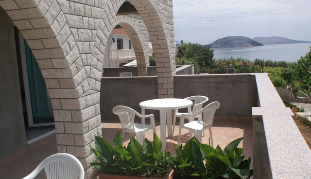 One bedroom apartment with terrace and sea view Zubovići, Pag (A-4130-c)