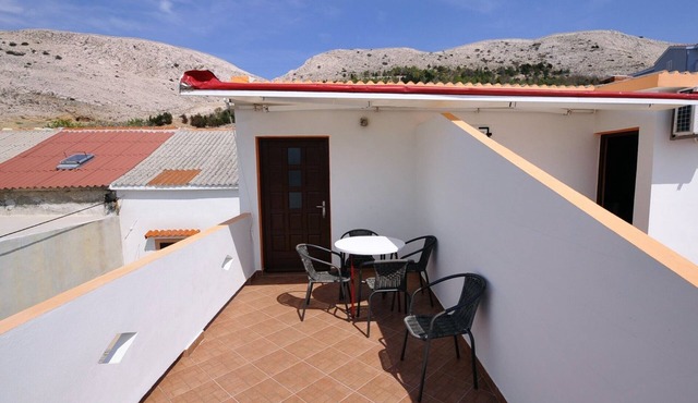 One bedroom apartment with terrace and sea view Metajna, Pag (A-6421-d)