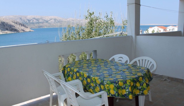 One bedroom apartment with terrace and sea view Metajna, Pag (A-6336-e)