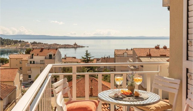 One-Bedroom Apartment in Makarska