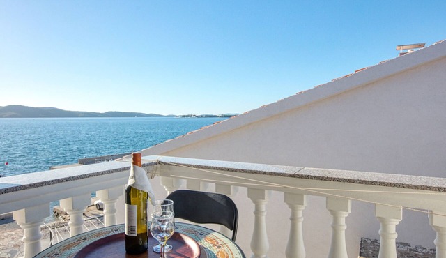 One bedroom apartment near beach Brodarica, Šibenik (A-4194-a)