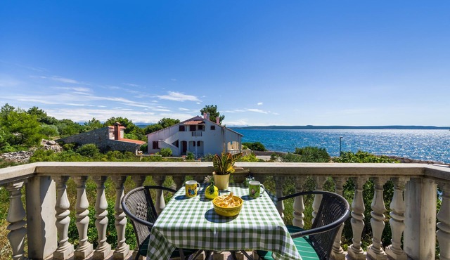 One bedroom apartment near beach Ždrelac, Pašman (A-12662-b)