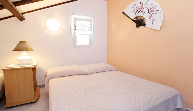 One bedroom apartment near beach Žuljana, Pelješac (A-10112-b)
