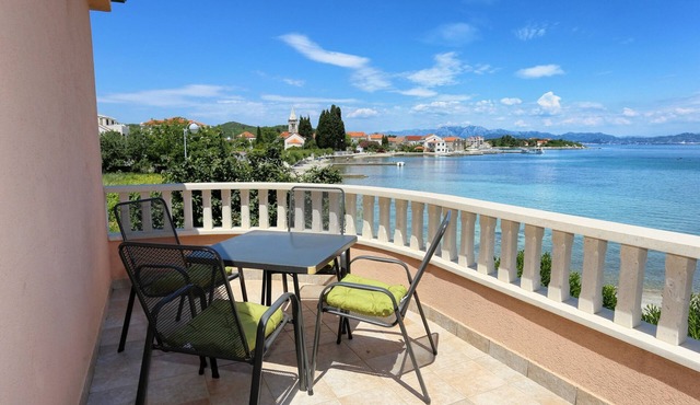 One bedroom apartment near beach Sreser, Pelješac (A-10138-a)