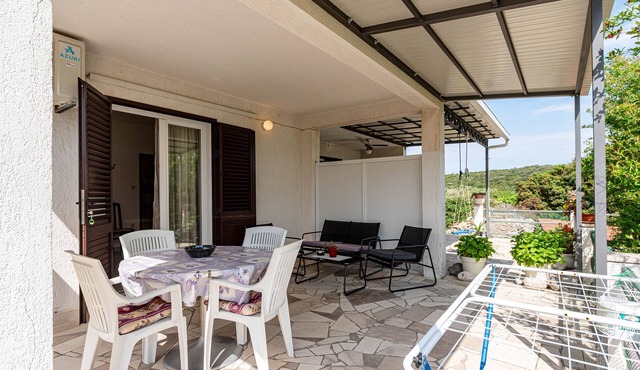 One bedroom apartment near beach Kneža, Korčula (A-10168-a)