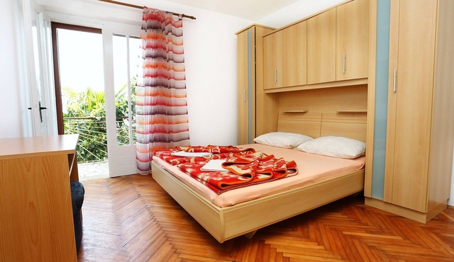 One bedroom apartment near beach Trpanj, Pelješac (A-258-e)