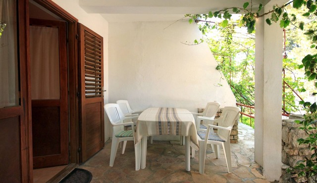One bedroom apartment near beach Mudri Dolac (Hvar) (A-118-c)