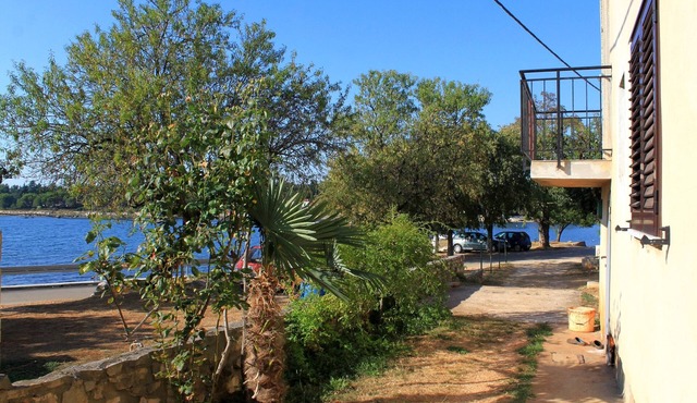 One bedroom apartment near beach Sveti Ivan, Umag (A-9692-a)