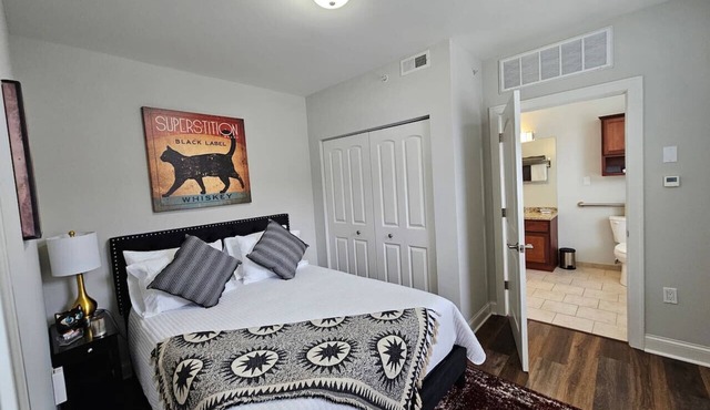 One Bedroom Apartment at the Inman - 202