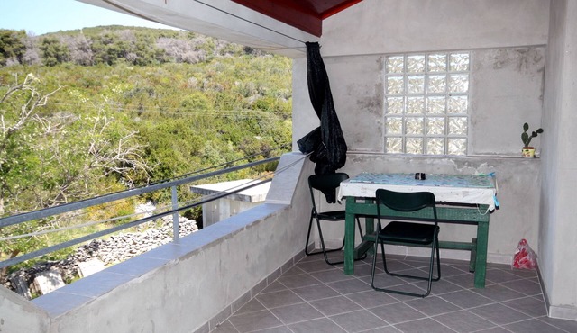 One bedroom apartment with terrace and sea view Brgulje, Molat (A-6250-b)