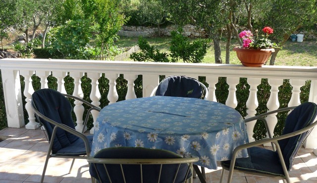 One bedroom apartment with terrace and sea view Živogošće - Mala Duba, Makarska (A-18626-c)