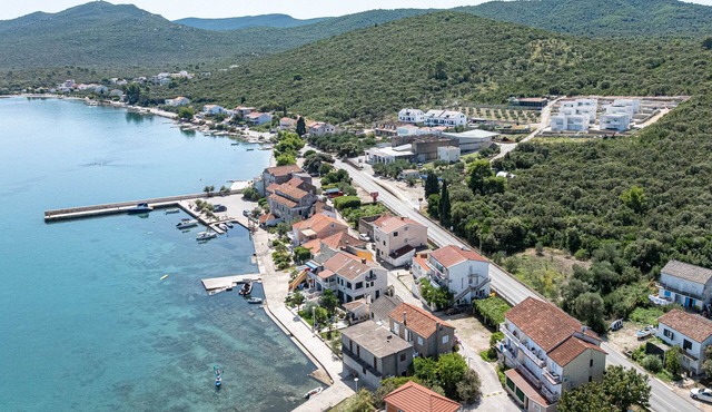 One bedroom apartment with balcony and sea view Drače, Pelješac (A-14019-c)