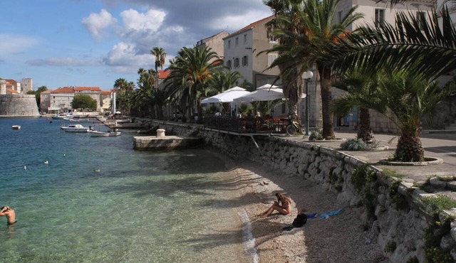 One bedroom apartment with terrace and sea view Korčula (A-4349-c)