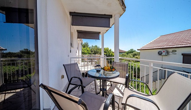 One bedroom apartment with terrace and sea view Kučište - Perna, Pelješac (A-4629-b)