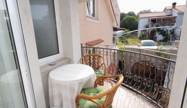 One bedroom apartment with terrace Njivice, Krk (A-5458-d)