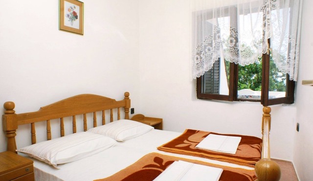 One bedroom apartment with terrace and sea view Potočnica (Pag) (A-4096-b)