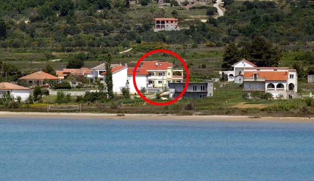One bedroom apartment with terrace and sea view Ljubač, Zadar (A-6244-b)