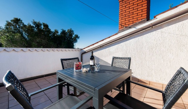 One bedroom apartment with terrace and sea view Rovinj (A-24823-b)