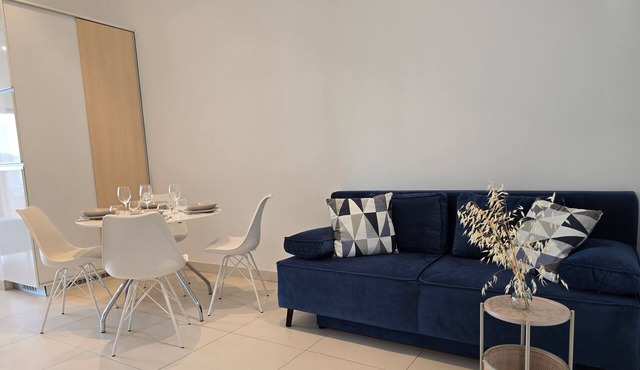 One bedroom apartment with balcony and sea view Turanj (Biograd) (A-25338-c)