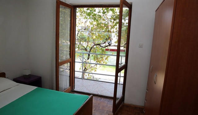One bedroom apartment with balcony Vodice (A-16190-d)