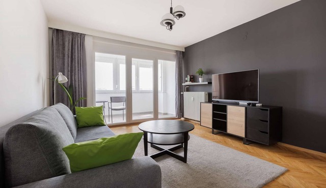 One bedroom apartment with terrace in the city centre