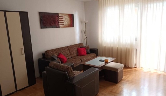 One bedroom apartment with balcony Zagreb (A-22231-a)