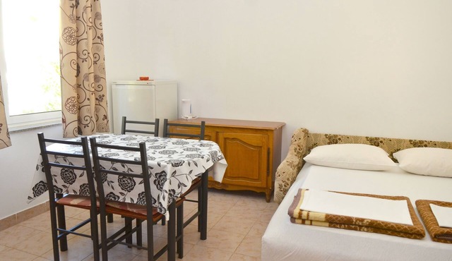 One bedroom apartment with balcony and sea view Podaca (Makarska) (A-2617-a)