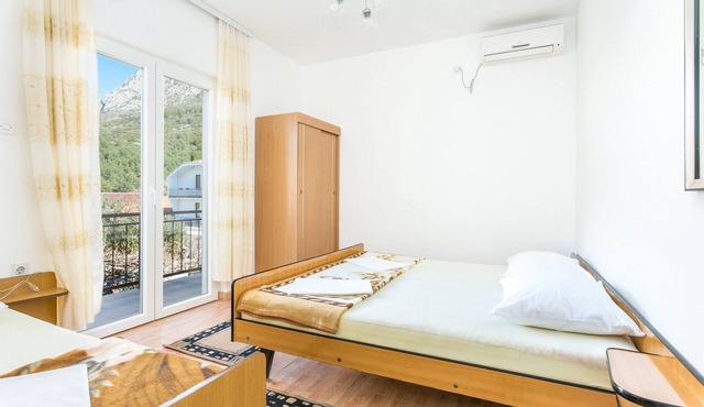 One bedroom apartment with balcony Podaca (Makarska) (A-2783-c)