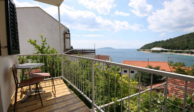 One bedroom apartment with balcony and sea view Podaca, Makarska (A-6874-a)