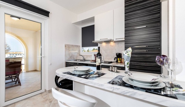 One bedroom apartment with terrace Punat, Krk (A-20553-a)