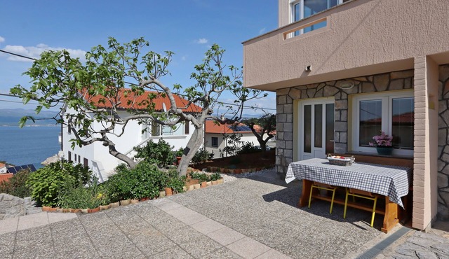 One bedroom apartment with terrace and sea view Vrbnik, Krk (A-5299-a)