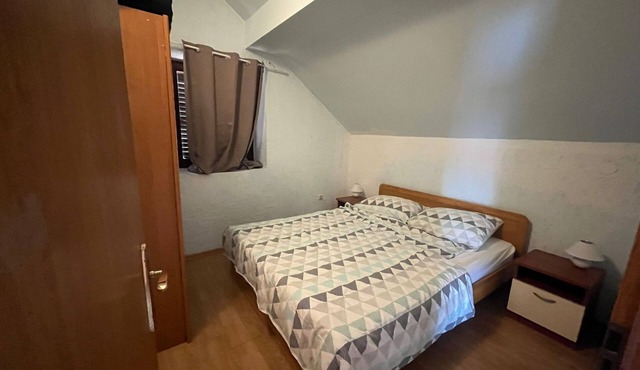 One bedroom apartment with terrace and sea view Ivan Dolac, Hvar (A-8753-e)