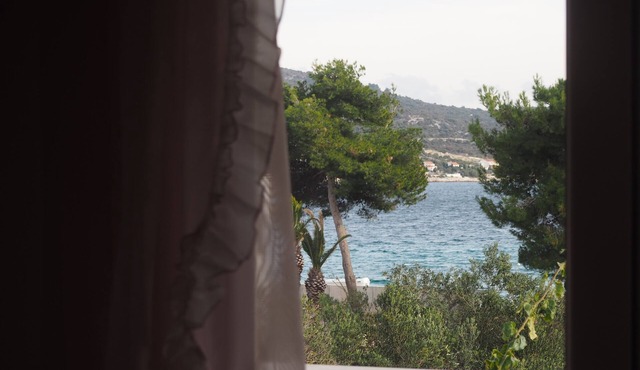 One bedroom apartment with terrace and sea view Sevid, Trogir (A-11505-b)