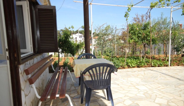 One bedroom apartment with terrace Pula (A-7647-c)