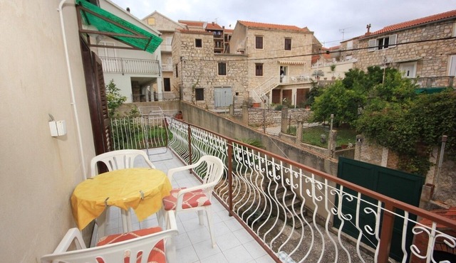 One bedroom apartment with balcony Vis (A-2457-a)