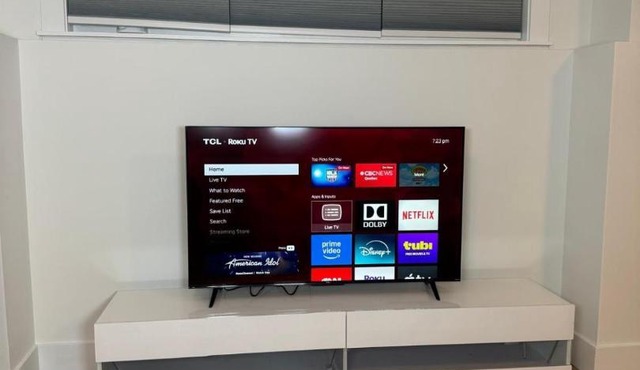 One bedroom Apt in Riverview