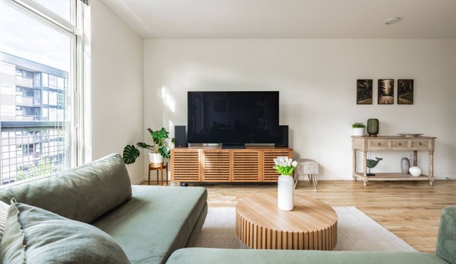 One bedroom Central District Apartment