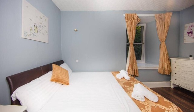 One bedroom, City Centre Apartment